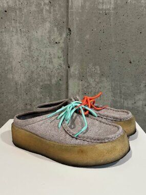 Clarks Wallabee Cup Lo Grey Women’s US 6